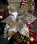 Poinsettia Platinum Gold Oversized