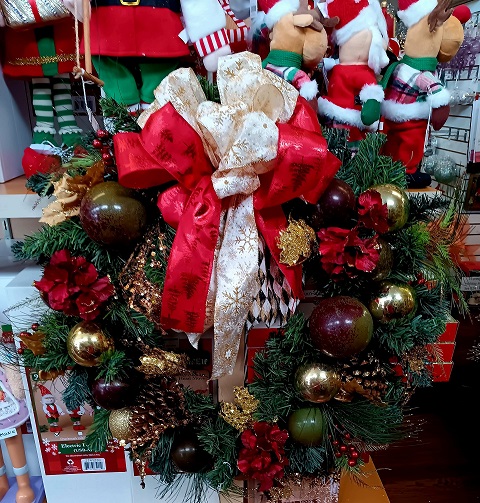 Wreath Holiday Decorated