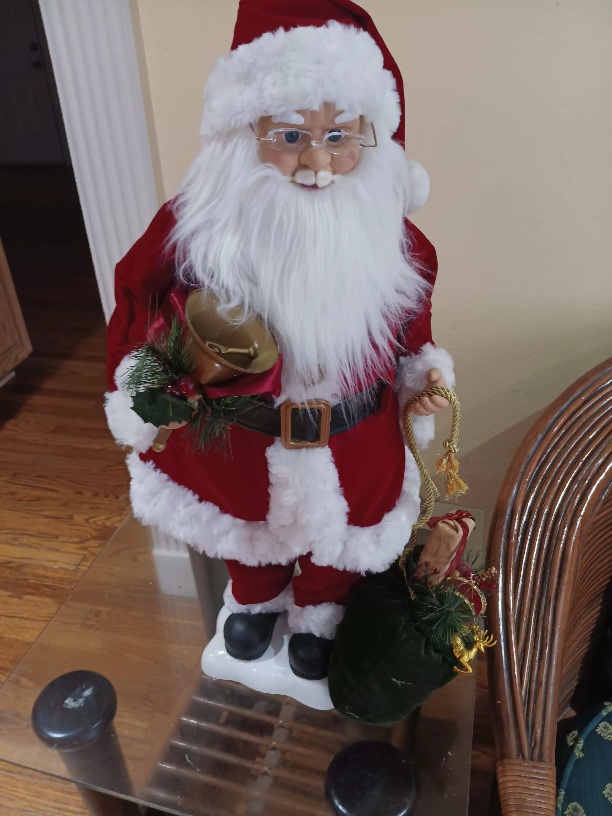 Santa Animated and Musical