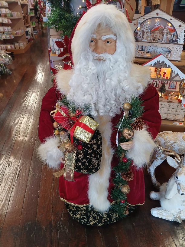 Santa Old Fashion Design